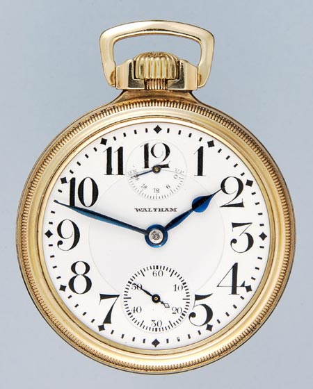 Waltham Vanguard railroad pocket watch — open face, bold Arabic dial, blued steel hands